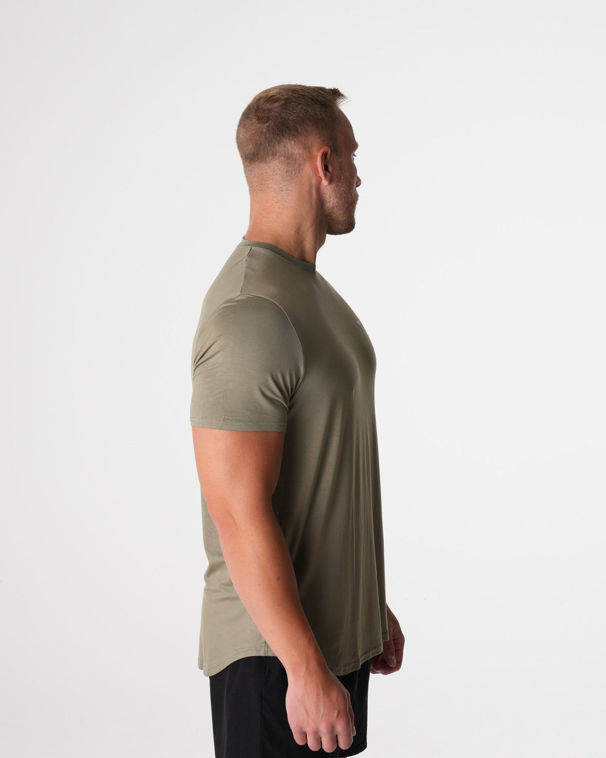 Men Sage Green Tech Fitted Tee | NVGTN