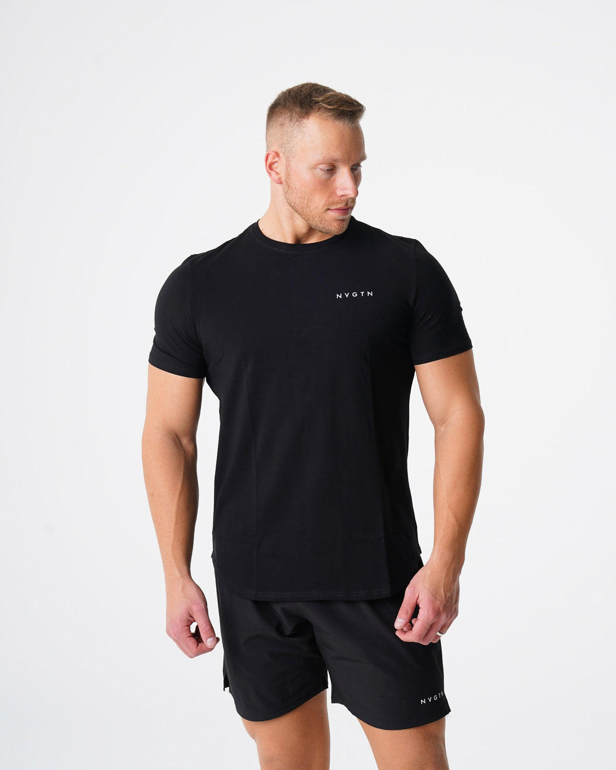 Men Black Pulse Fitted Tee | NVGTN
