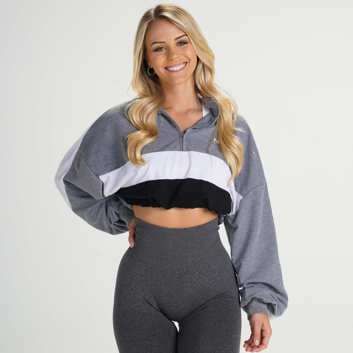 Women Grey Oversized Cropped Pullover | NVGTN