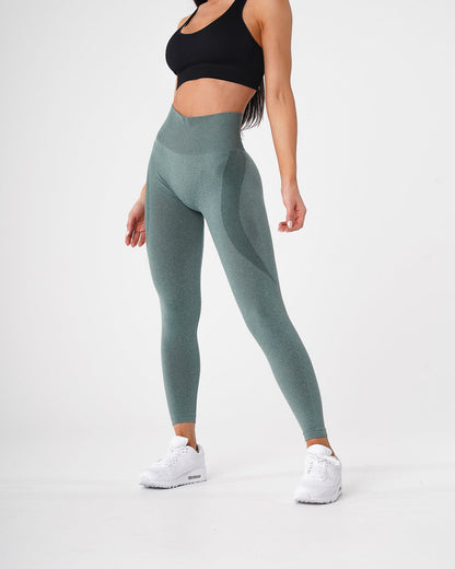 Women Forest Green Contour Seamless Leggings | NVGTN