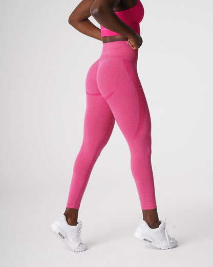 Women Fuchsia Contour Seamless Leggings | NVGTN