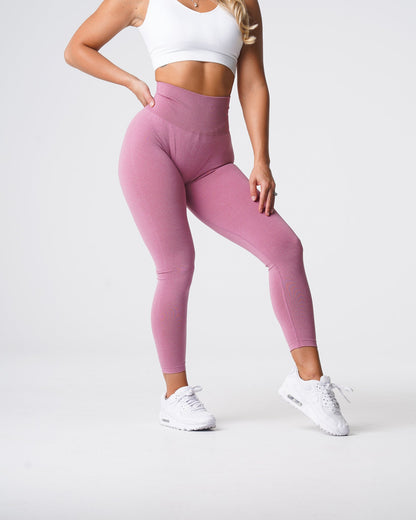 Women Pastel Pink Curve Seamless Leggings | NVGTN