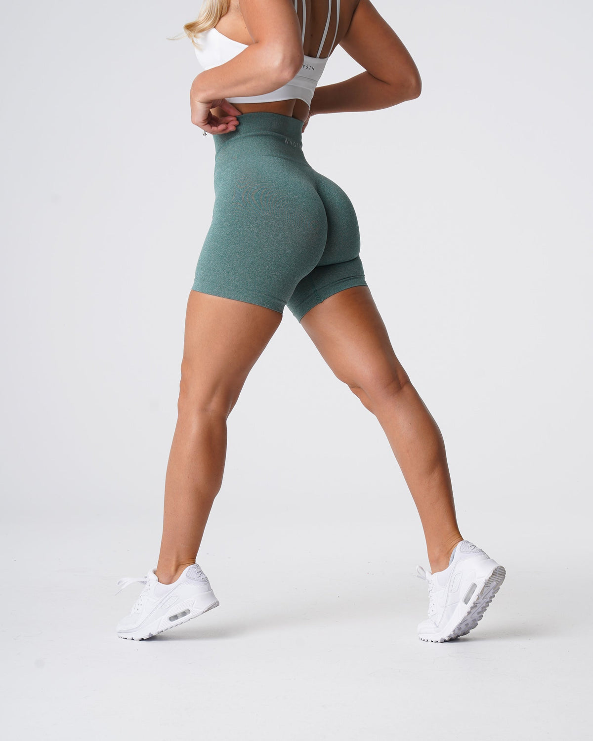 Women Forest Green Pro Seamless Shorts | NVGTN