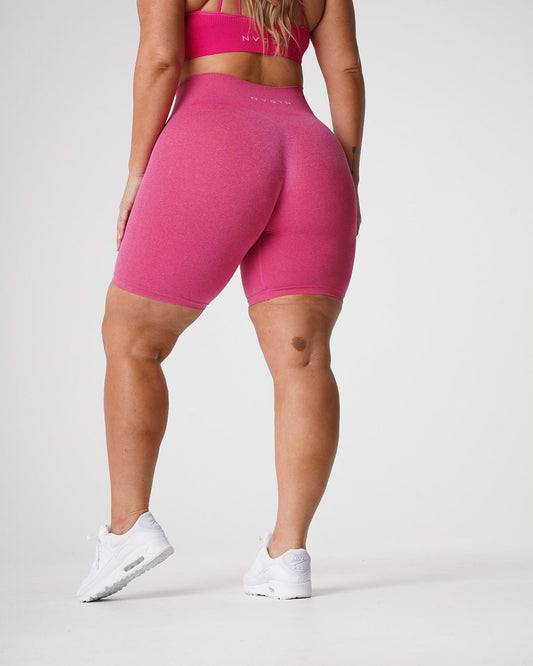 Women Fuchsia Pro Seamless Shorts | NVGTN