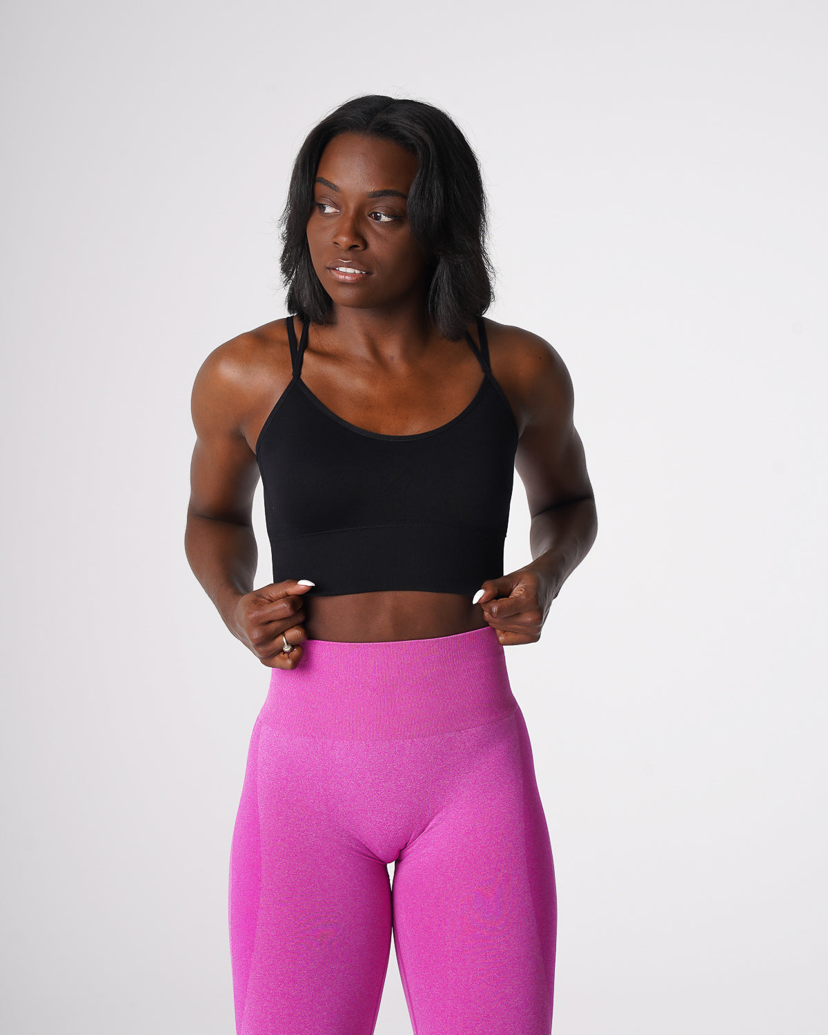 Women Black Flourish Seamless Bra | NVGTN