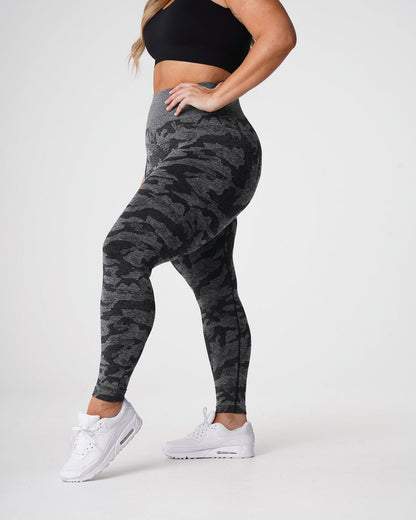 Women Black Camo Seamless Leggings | NVGTN
