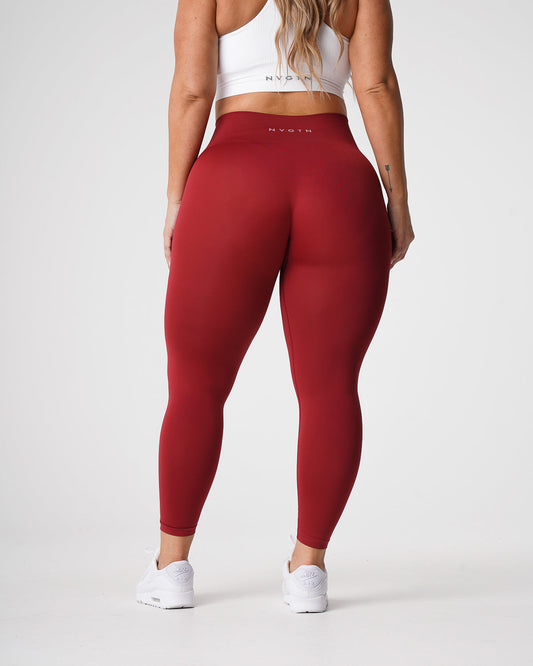 Women Carmine Solid Seamless Leggings | NVGTN