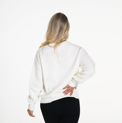 Women Ivory Snowy Nights Oversized Sweater | NVGTN
