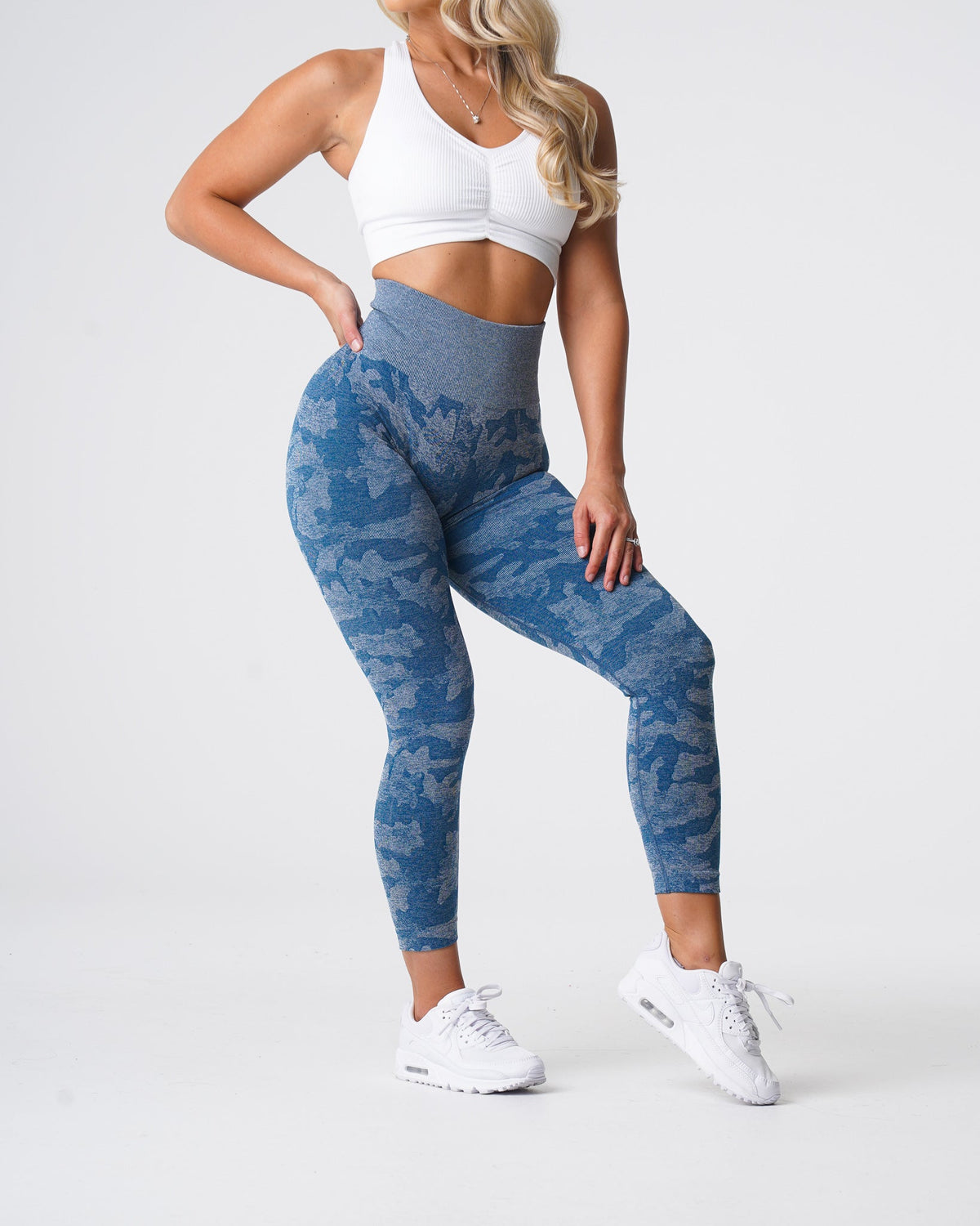 Women Slate Blue Camo Seamless Leggings | NVGTN