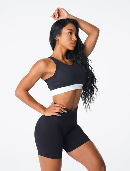 Women Black Agility Bra | NVGTN