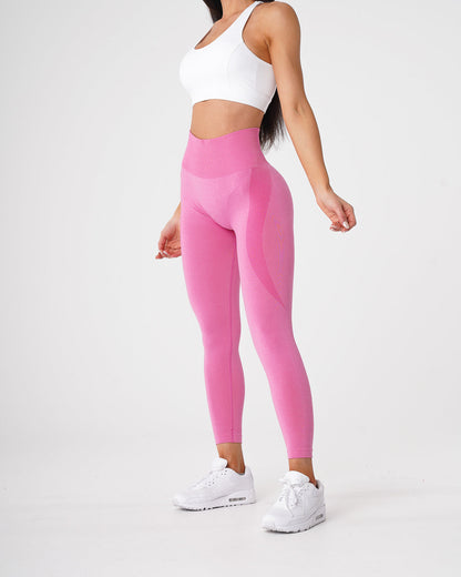 Women Bubble Gum Pink Contour Seamless Leggings | NVGTN