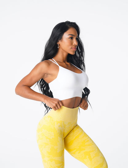 Women White Flourish Seamless Bra | NVGTN