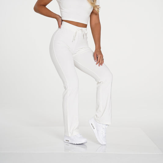 Women Cream Hello Weekend Lounge Pant | NVGTN