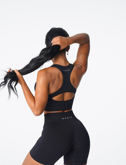 Women Black Ignite Seamless Bra | NVGTN