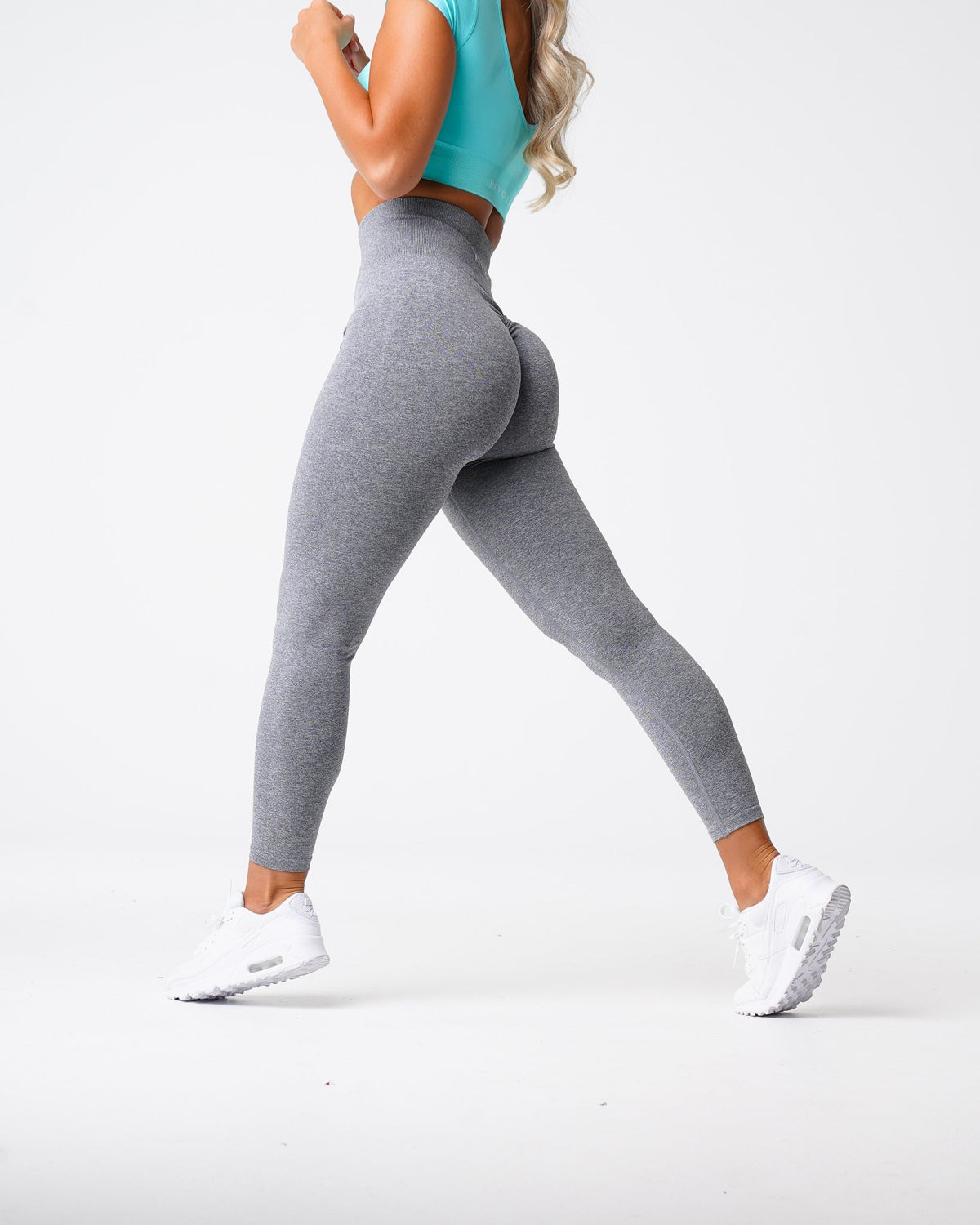 Women Grey Scrunch Seamless Leggings | NVGTN