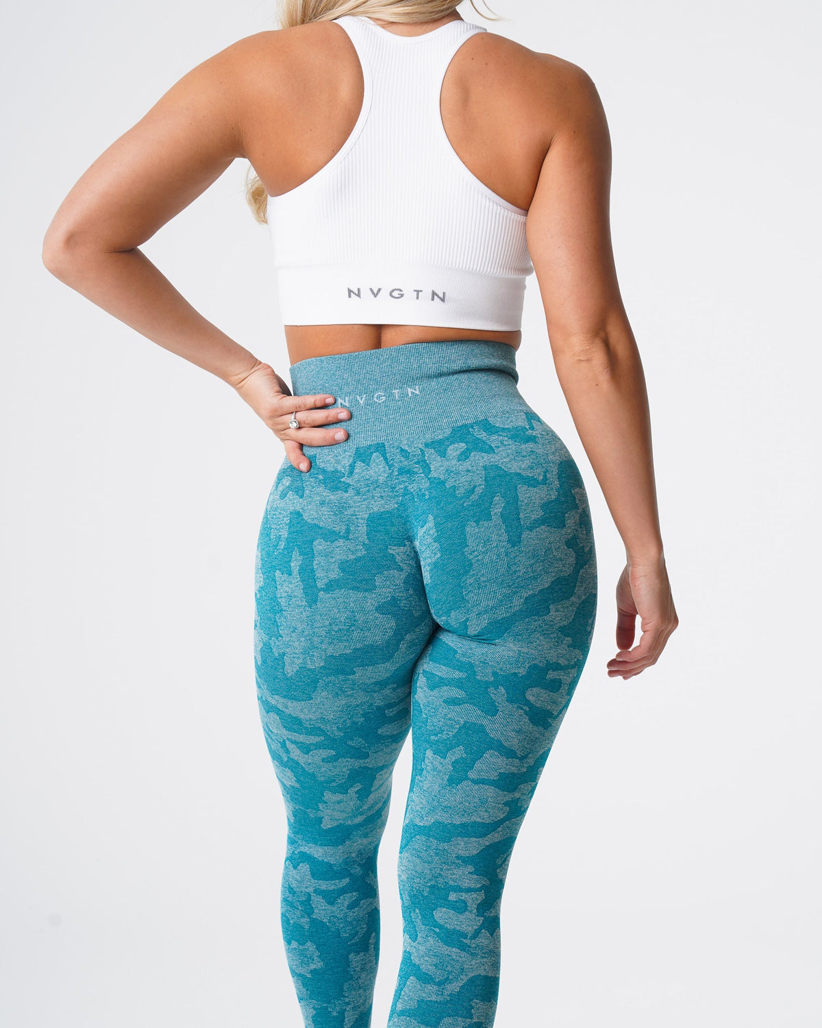 Women Teal Camo Seamless Leggings | NVGTN