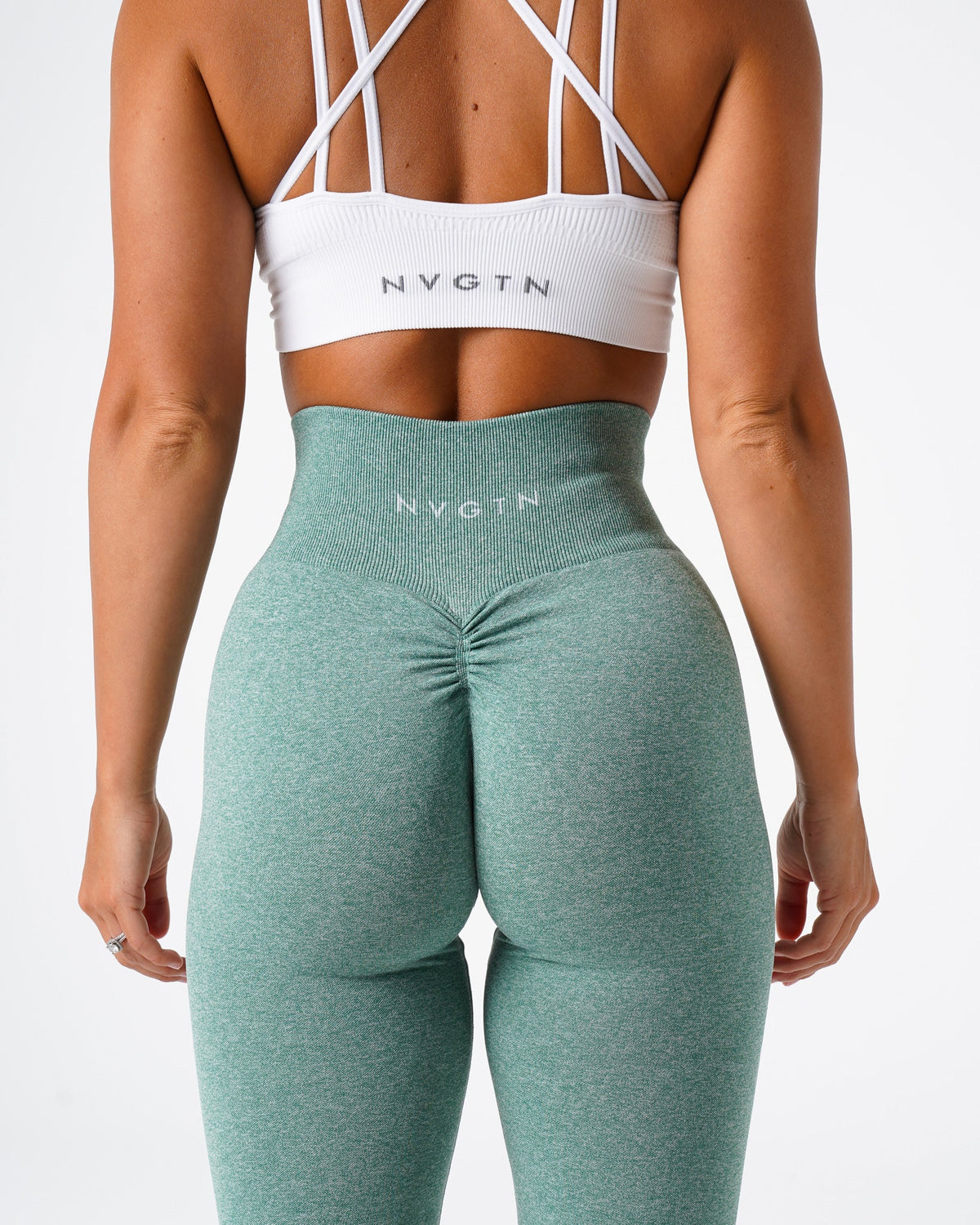 Women Sage Green Scrunch Seamless Leggings | NVGTN