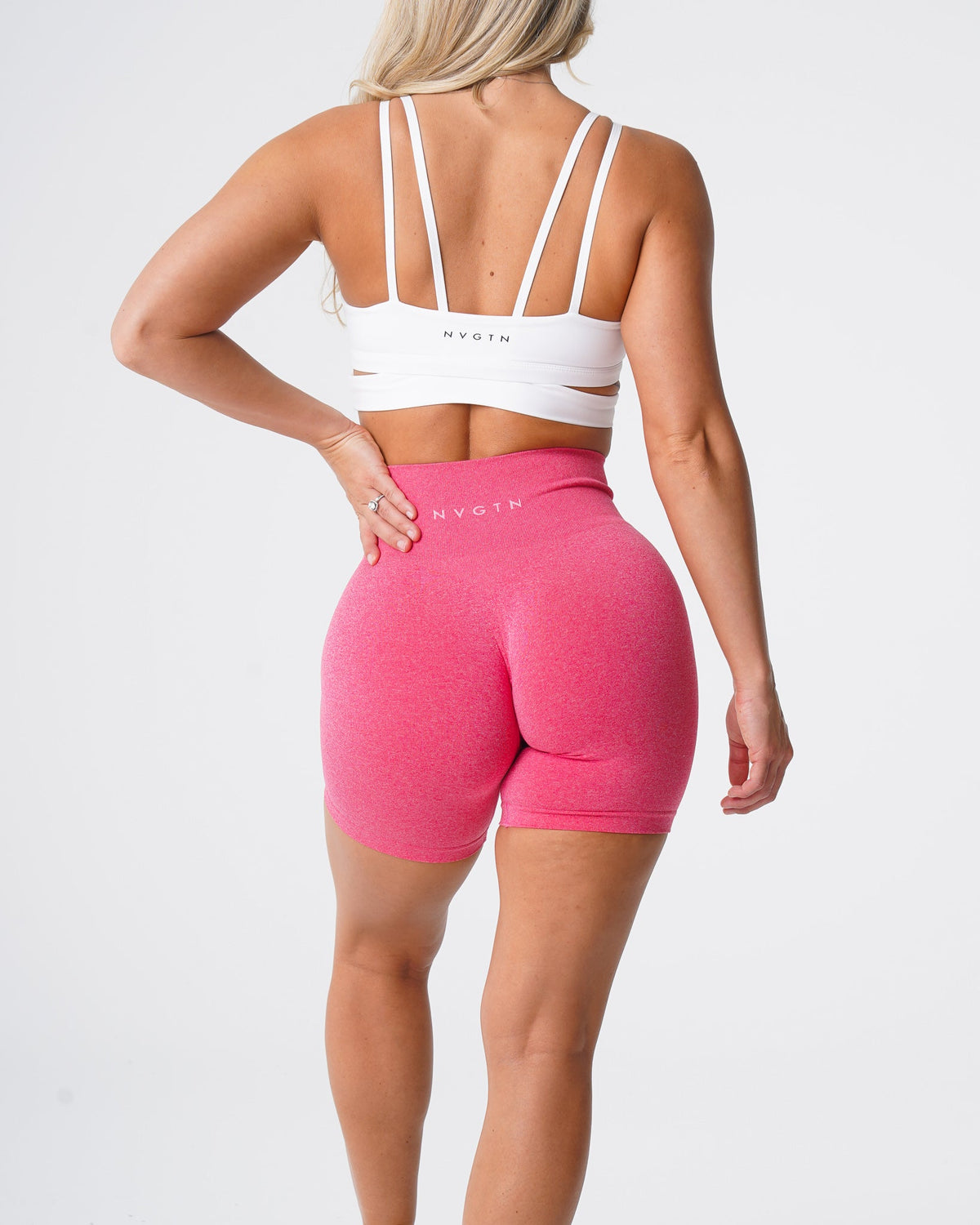 Women Hot Pink Pro Seamless Shorts | NVGTN