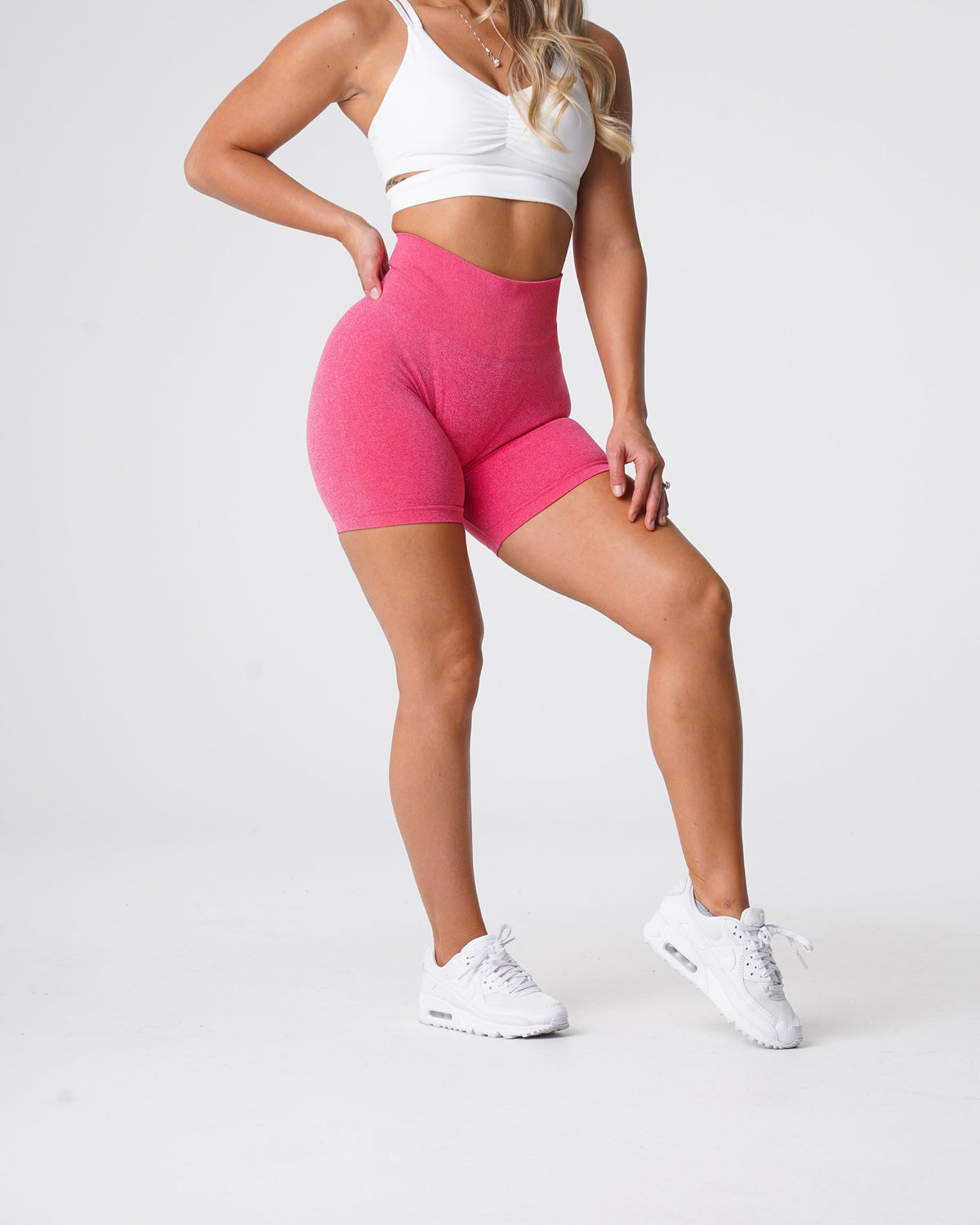 Women Hot Pink Pro Seamless Shorts | NVGTN