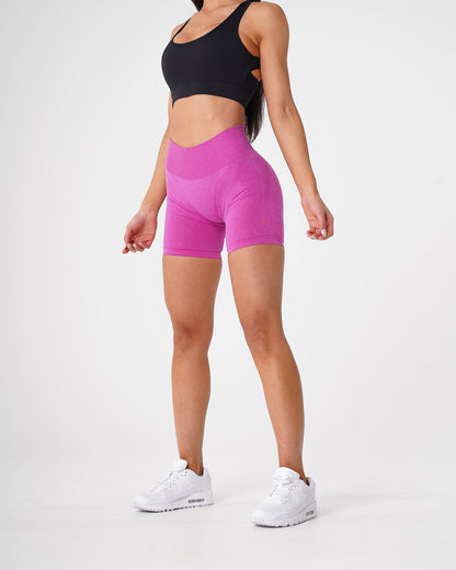 Women Maui Pro Seamless Shorts | NVGTN