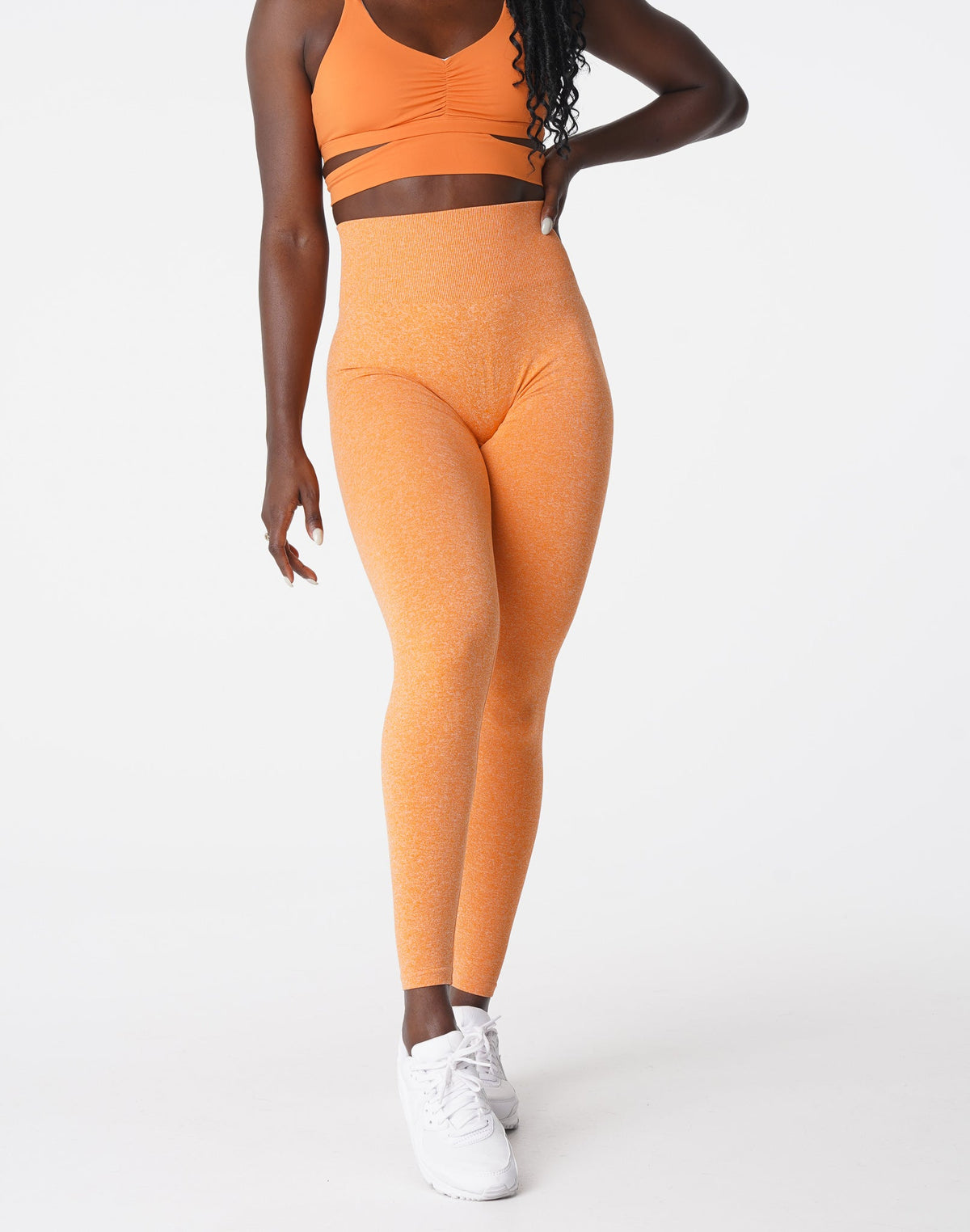 Women Sunset Orange Scrunch Seamless Leggings | NVGTN