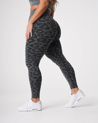Women Black Speckled Leopard Seamless Leggings | NVGTN