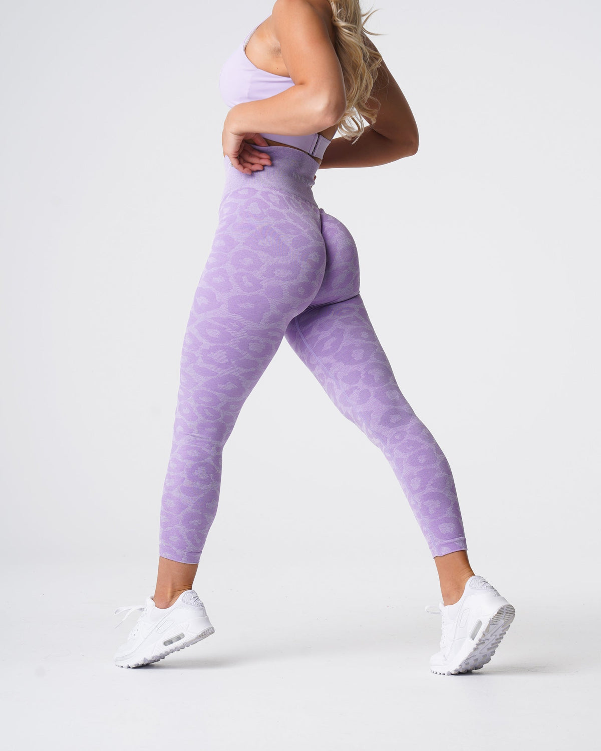 Women Lilac Leopard Seamless Leggings | NVGTN