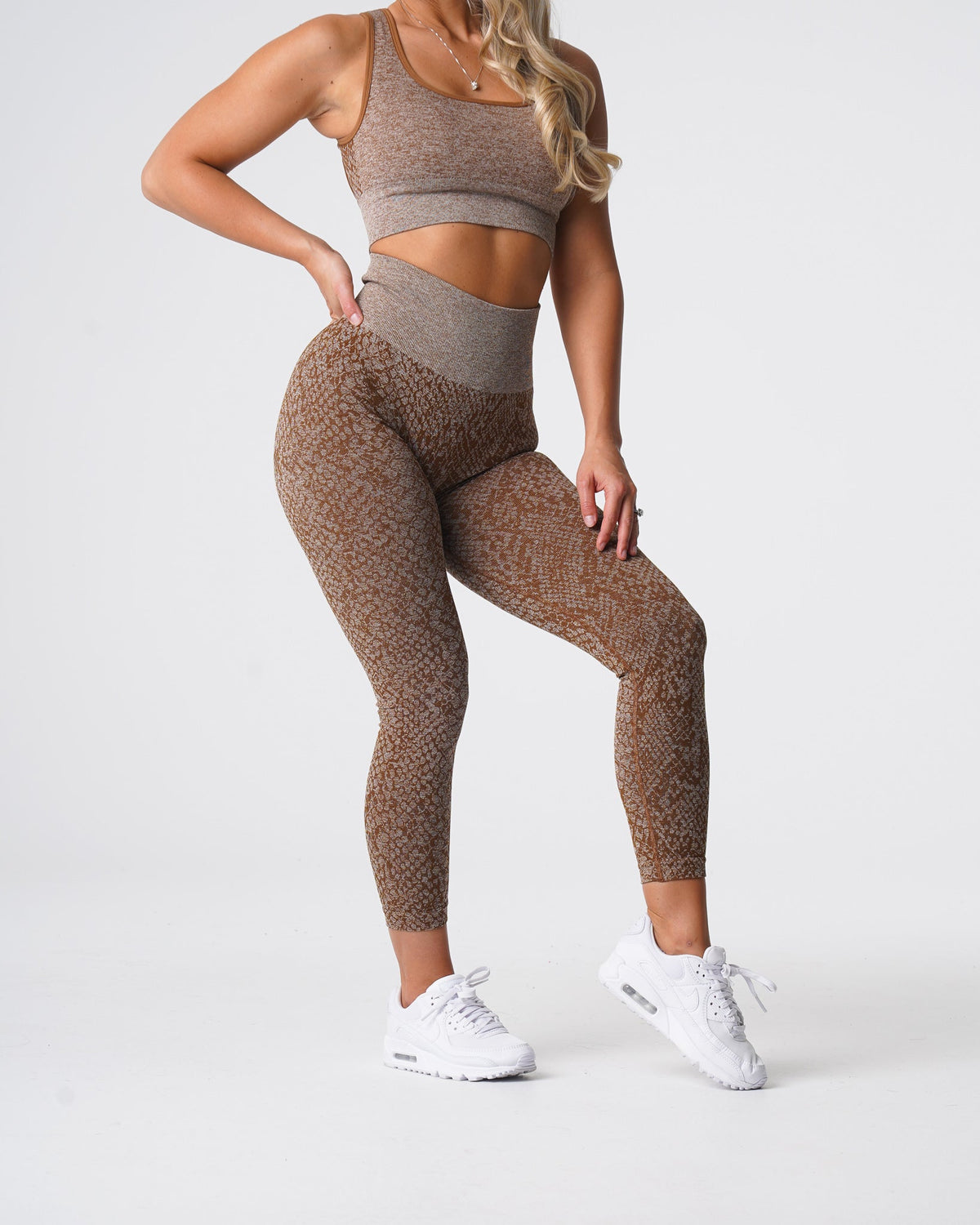 Women Mocha Snakeskin Seamless Leggings | NVGTN