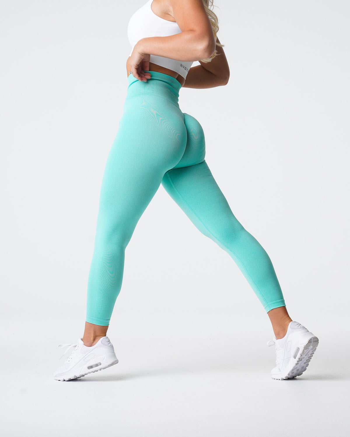 Women Mint NV Seamless Leggings | NVGTN