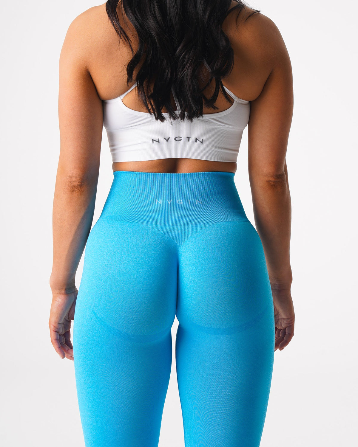 Women Aqua Curve Seamless Leggings | NVGTN