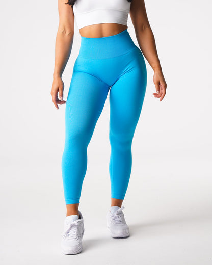 Women Aqua Curve Seamless Leggings | NVGTN
