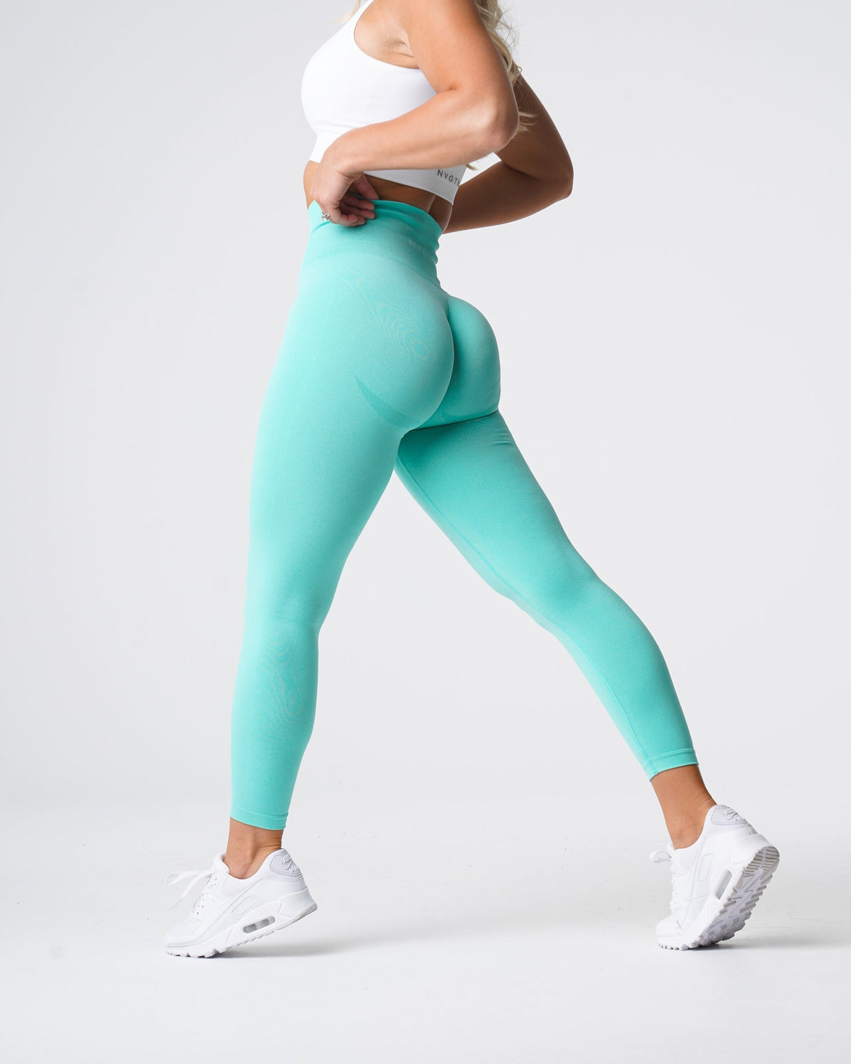 Women Mint Curve Seamless Leggings | NVGTN