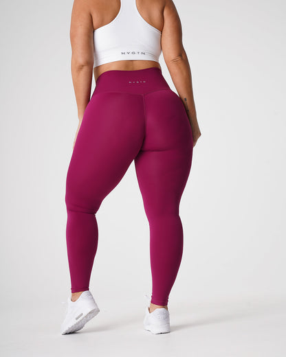 Women Berry Signature 2.0 Leggings | NVGTN