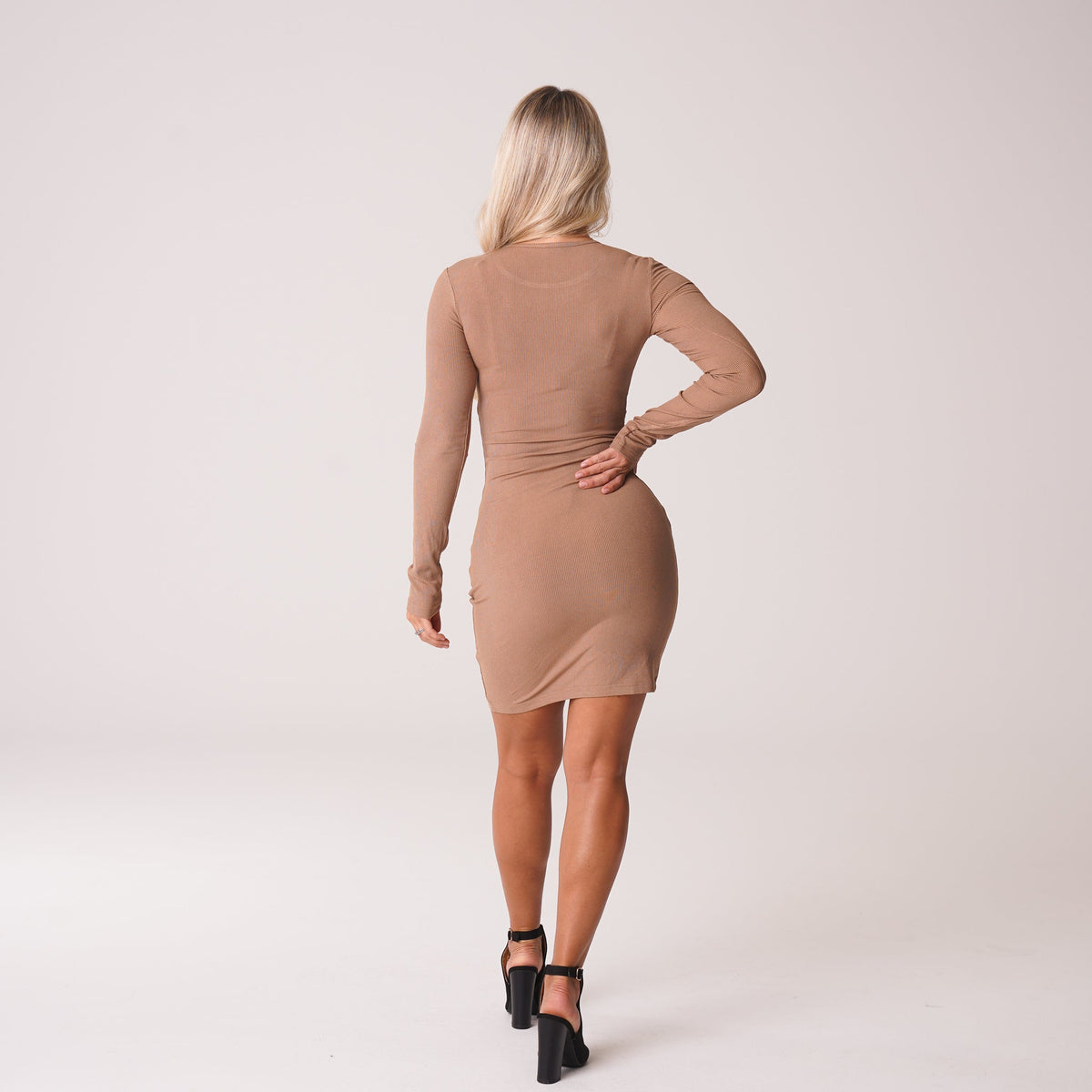 Women Mocha Easy Daze Ribbed Midi Dress | NVGTN