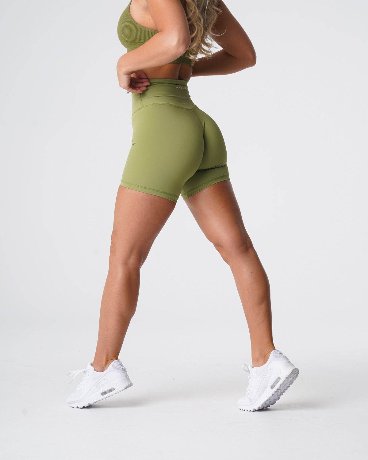 Women Olive Signature 2.0 Shorts | NVGTN