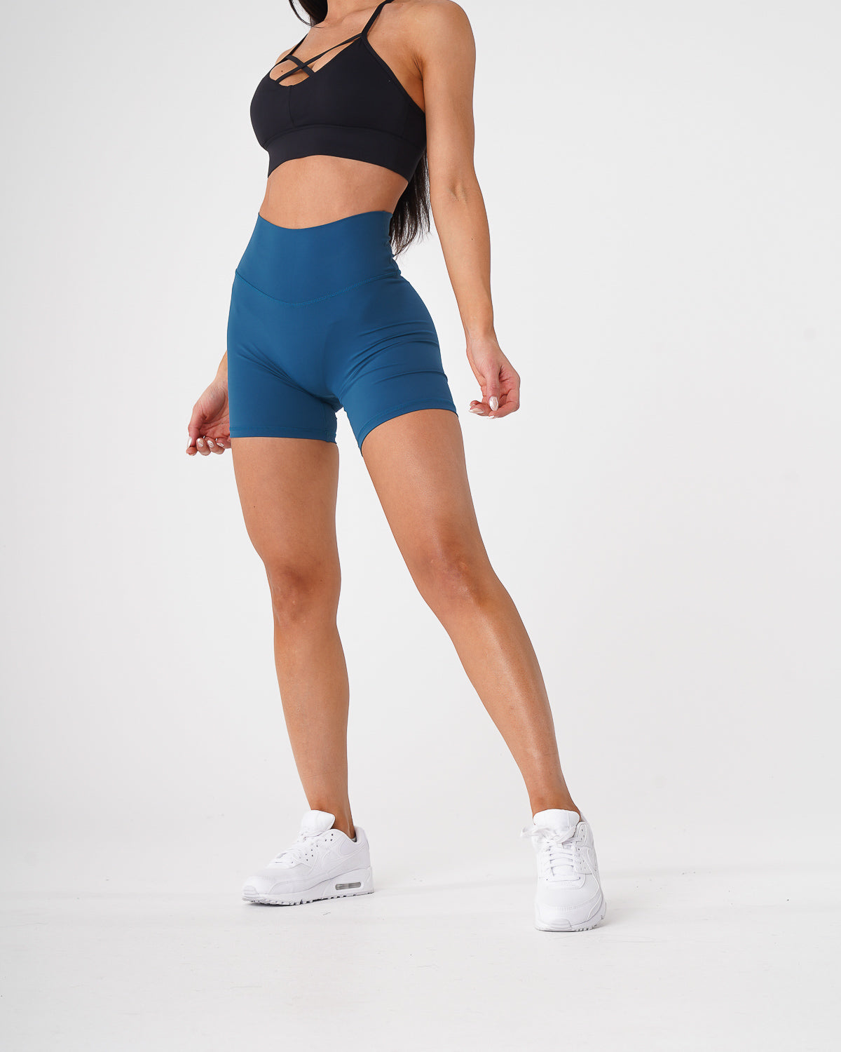 Women Pacific Blue Signature 2.0 Shorts | NVGTN