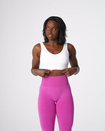 Women White Elevate Seamless Bra | NVGTN