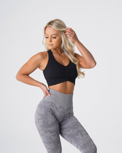 Women Black Cinched Seamless Bra | NVGTN