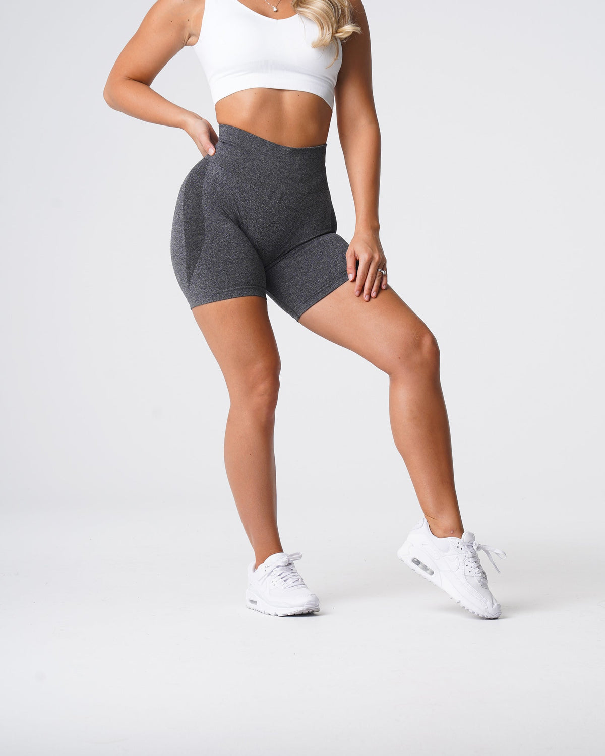 Women Black Speckled Contour Seamless Shorts | NVGTN