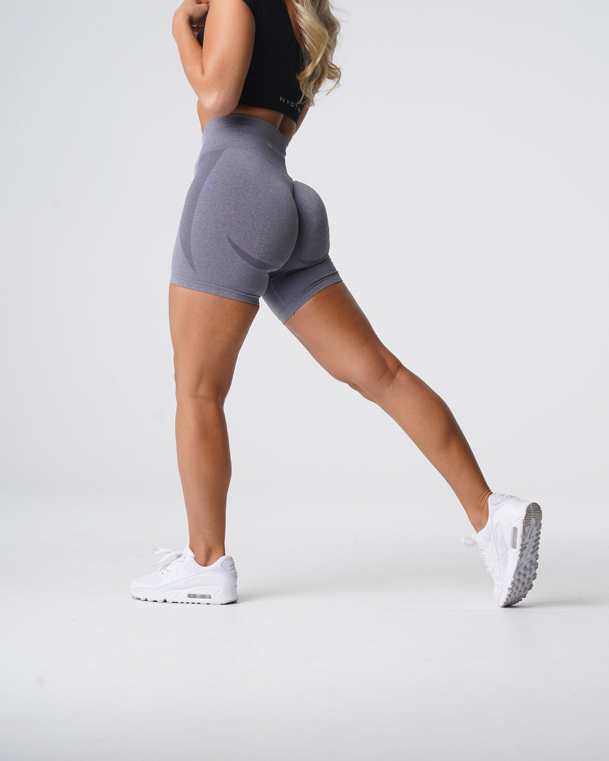 Women Grey Contour Seamless Shorts | NVGTN