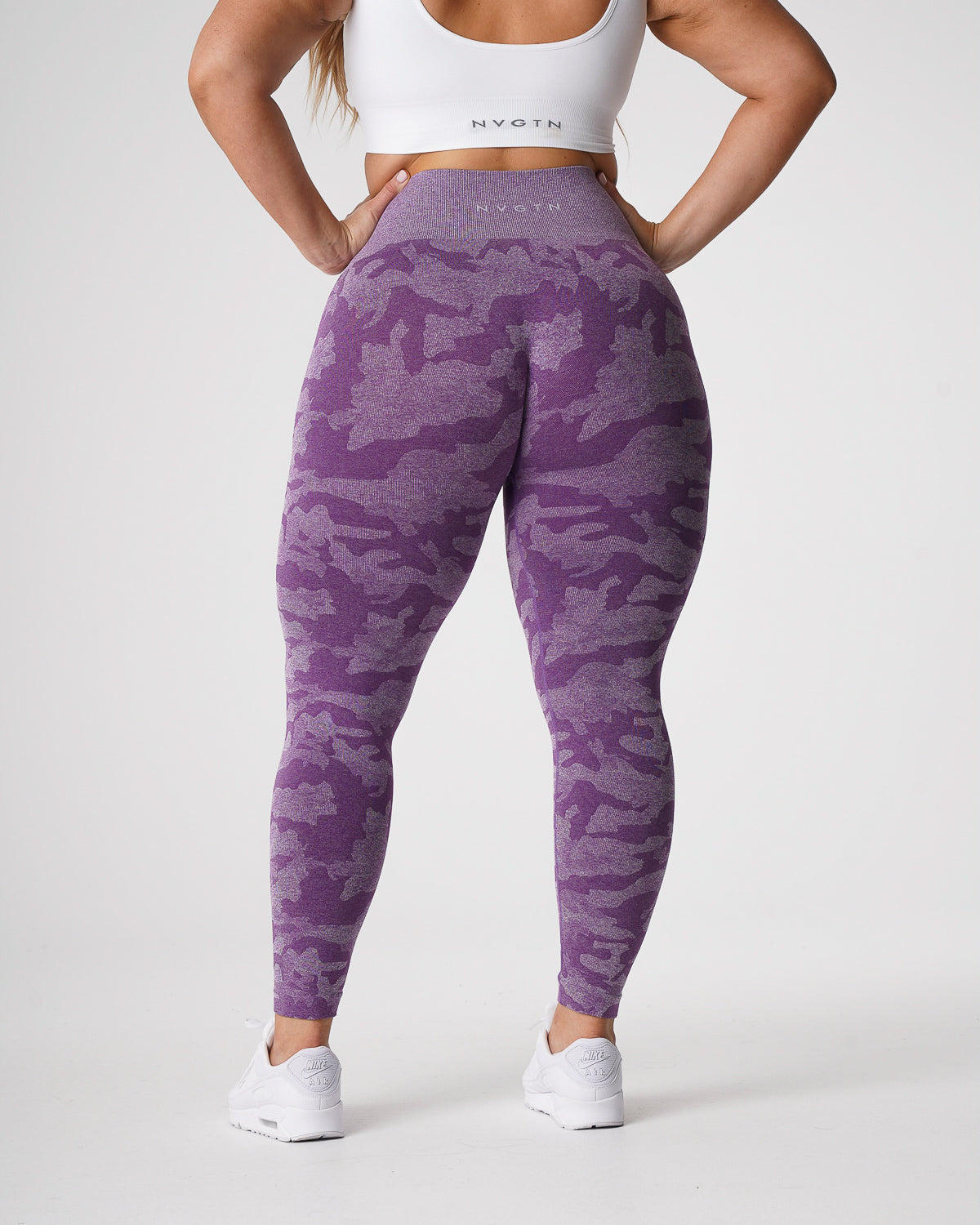 Women Violet Camo Seamless Leggings | NVGTN