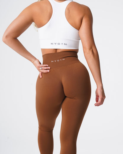 Women Caramel Solid Seamless Leggings | NVGTN