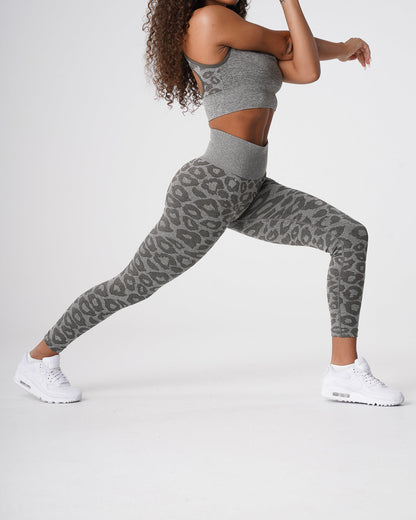 Women Khaki Green Leopard Seamless Leggings | NVGTN