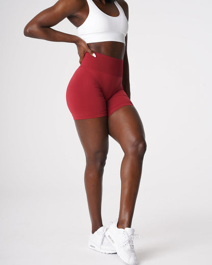 Women Carmine Solid Seamless Shorts | NVGTN