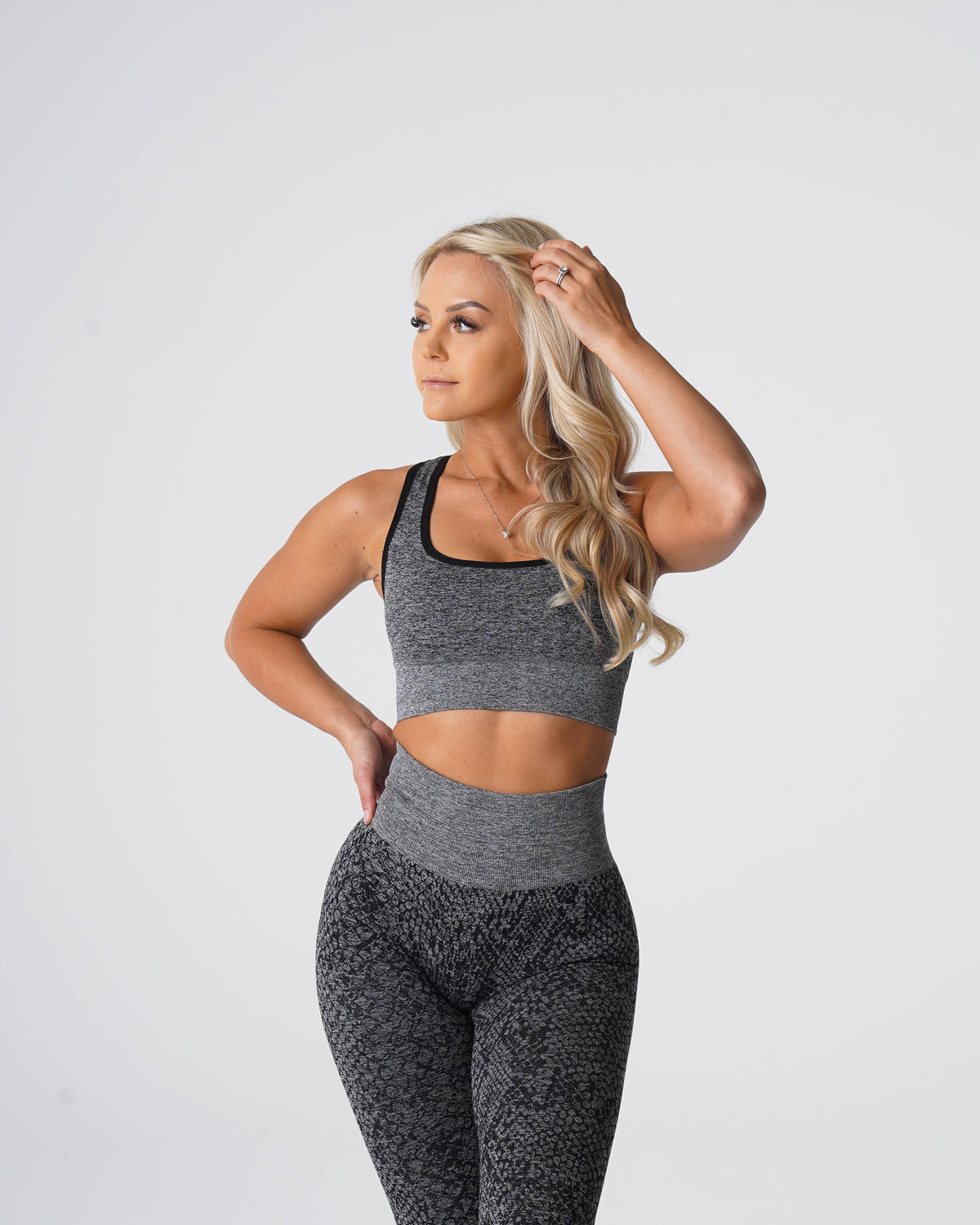 Women Black Speckled Snakeskin Eclipse Seamless Bra | NVGTN