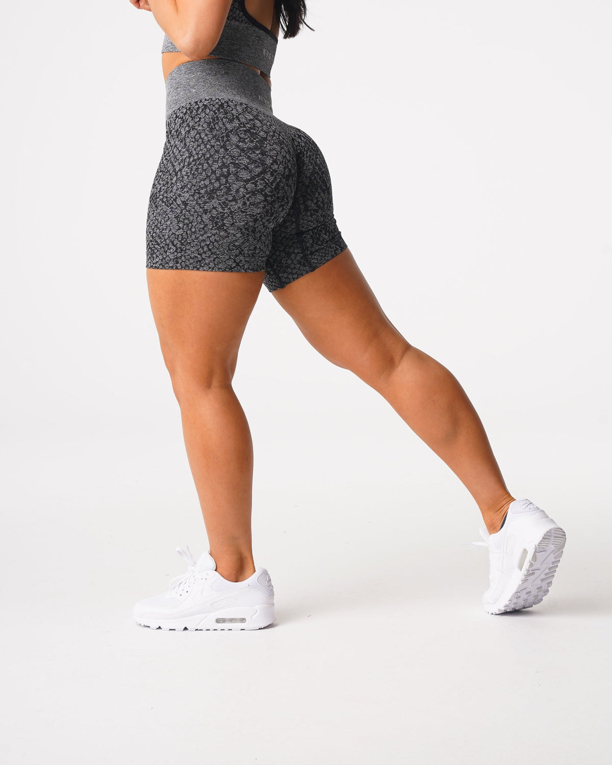Women Black Speckled Snakeskin Seamless Shorts | NVGTN