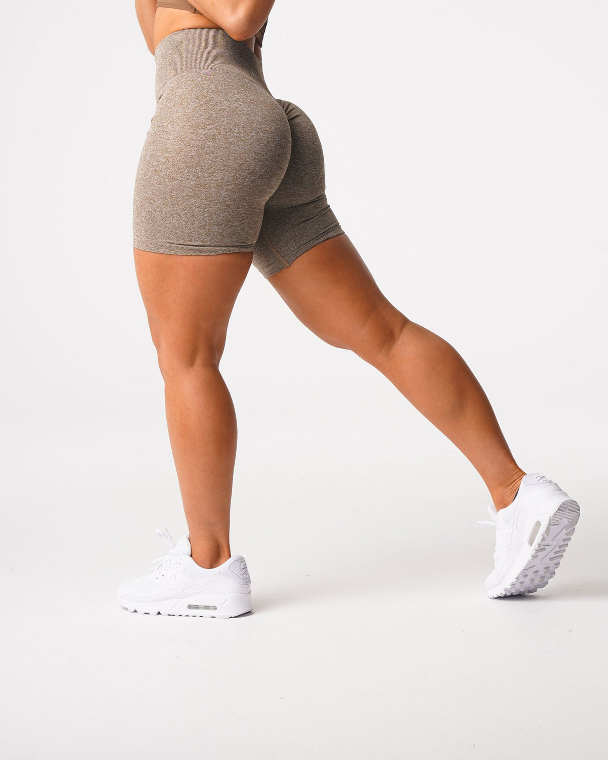 Women Mocha Scrunch Seamless Shorts | NVGTN
