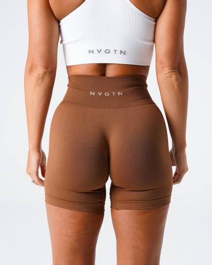 Women Caramel Solid Seamless Shorts | NVGTN