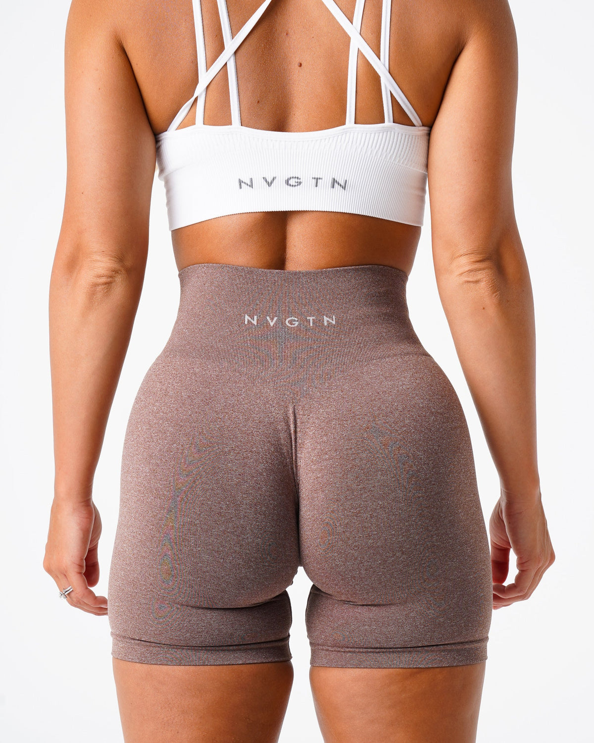 Women Cocoa Pro Seamless Shorts | NVGTN