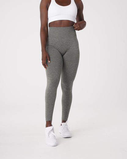 Women Khaki Green Scrunch Seamless Leggings | NVGTN